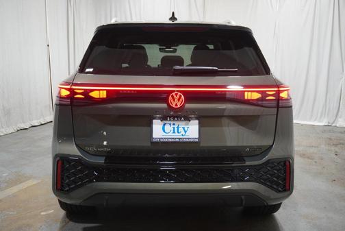 2026 Volkswagen Tiguan 2.0T SEL R-Line 4MOTION