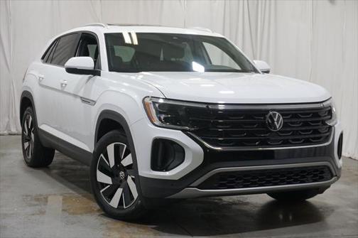 2024 Volkswagen Atlas Cross Sport 2.0T SE w/Technology 4MOTION