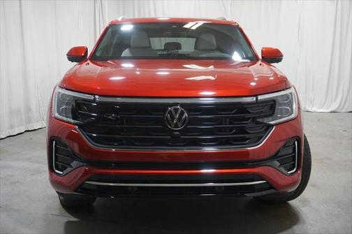 2024 Volkswagen Atlas Cross Sport 2.0T SEL Premium