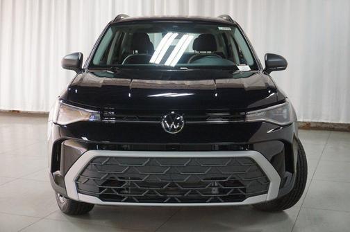 Deep Black 2025 Volkswagen Taos 1.5T S