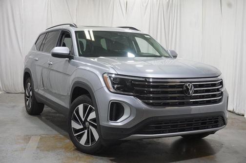 2025 Volkswagen Atlas 2.0T SE w/Technology 4MOTION