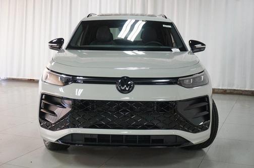 2026 Volkswagen Tiguan 2.0T SE R-Line Black 4MOTION