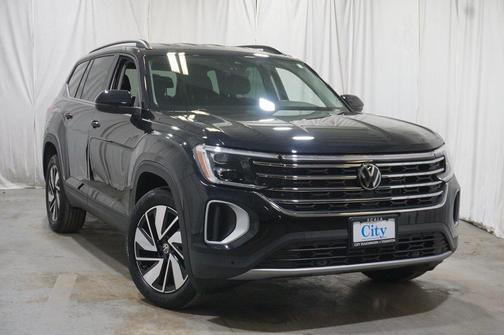 2025 Volkswagen Atlas 2.0T SE w/Technology 4MOTION