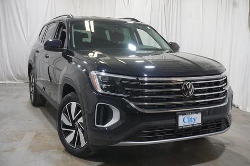 2025 Volkswagen Atlas 2.0T SE w/Technology 4MOTION