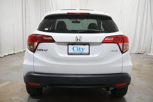 White Orchid Pearl 2018 Honda HR-V EX