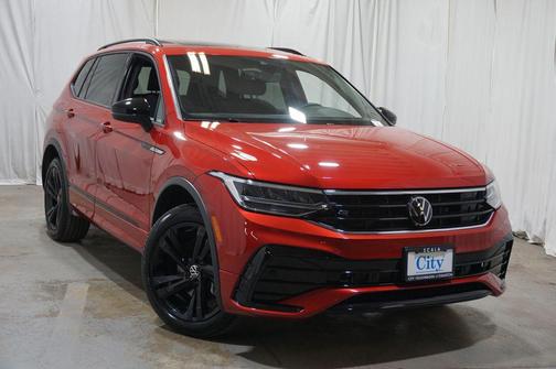 2024 Volkswagen Tiguan 2.0T SE R-Line Black 4MOTION