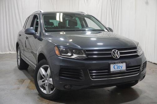 2011 Volkswagen Touareg VR6 Sport