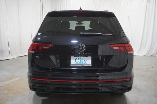 2024 Volkswagen Tiguan 2.0T SE R-Line Black