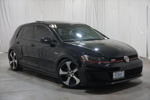 2016 Volkswagen Golf GTI 2.0T SE 4-Door