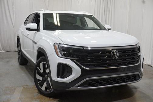 2025 Volkswagen Atlas Cross Sport 2.0T SE w/Technology 4MOTION