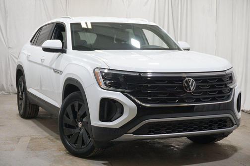 2025 Volkswagen Atlas Cross Sport 2.0T SE w/Technology 4MOTION