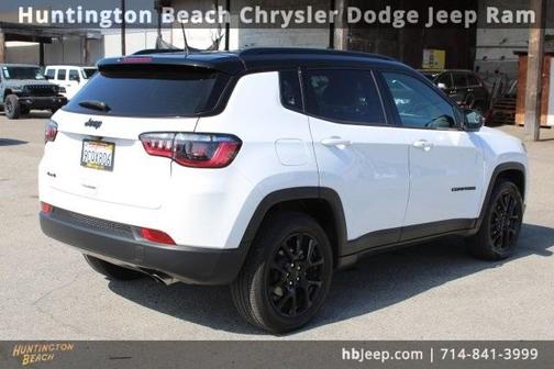 2022 Jeep Compass Altitude