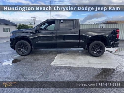 2022 Chevrolet Silverado 1500 Custom