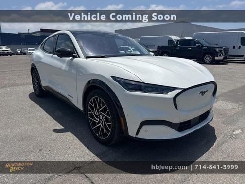 2022 Ford Mustang Mach-E Premium