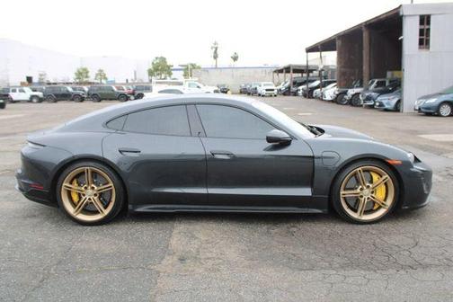 2022 Porsche Taycan 4S