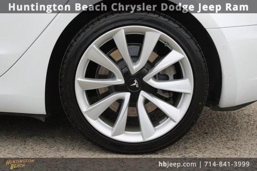 2020 Tesla Model 3 Standard Range Plus