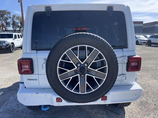 Bright White Clearcoat 2023 Jeep Wrangler 4xe Sahara