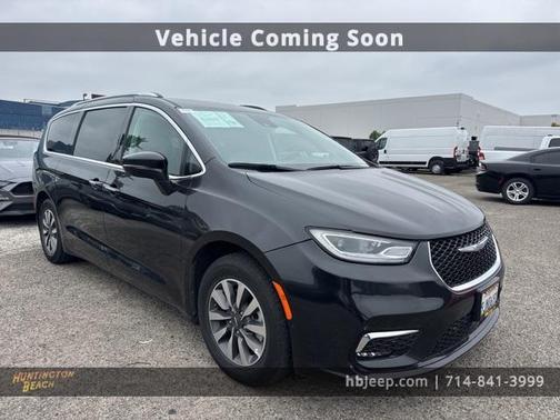 2021 Chrysler Pacifica Hybrid Touring L