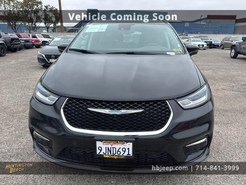 2021 Chrysler Pacifica Hybrid Touring L