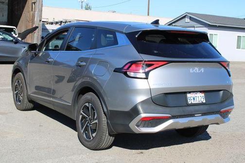 2023 Kia Sportage Hybrid LX