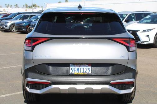 2023 Kia Sportage Hybrid LX