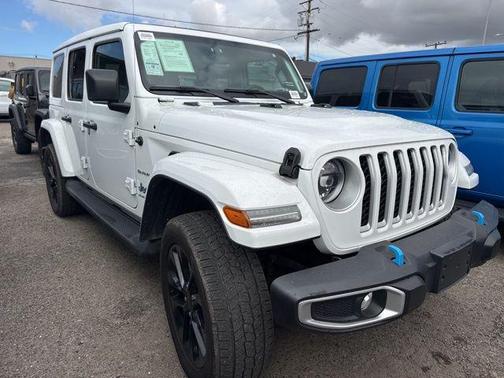 Bright White Clearcoat 2023 Jeep Wrangler 4xe Sahara