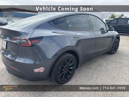 2022 Tesla Model Y Long Range