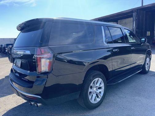 2024 Chevrolet Suburban Premier