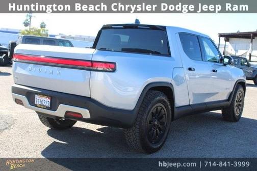 2024 Rivian R1T Adventure Package