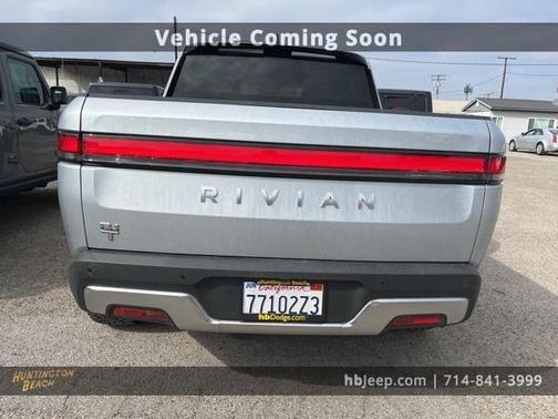2024 Rivian R1T Adventure Package