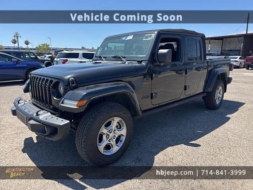 2021 Jeep Gladiator Sport