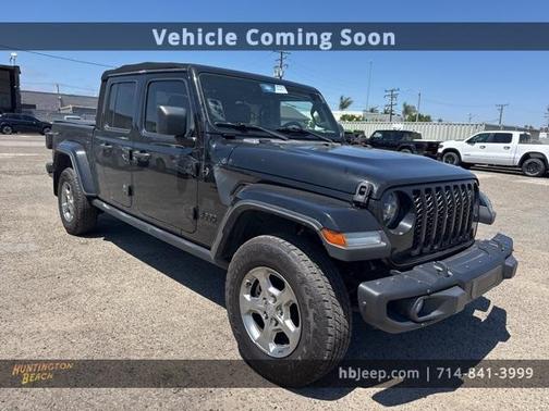 2021 Jeep Gladiator Sport