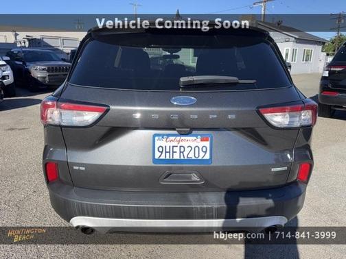 2020 Ford Escape SE