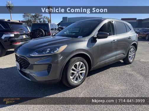 2020 Ford Escape SE