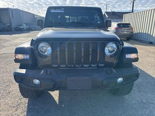2021 Jeep Gladiator Sport