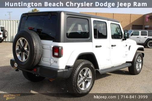 2020 Jeep Wrangler Unlimited Sahara