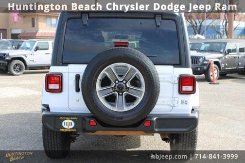 2020 Jeep Wrangler Unlimited Sahara