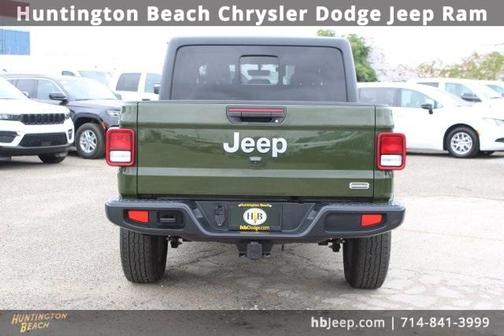 2021 Jeep Gladiator Overland