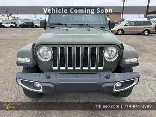 2021 Jeep Gladiator Overland