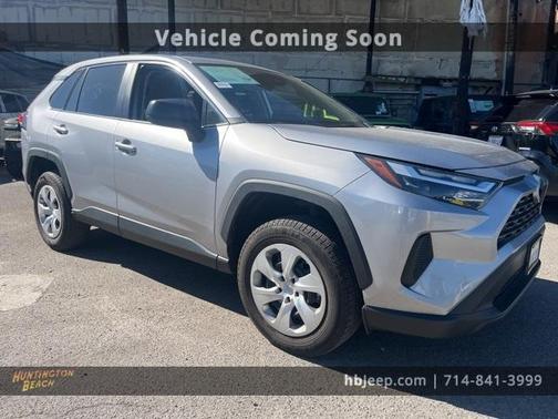 2023 Toyota RAV4 LE
