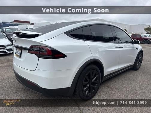 2022 Tesla Model X Base