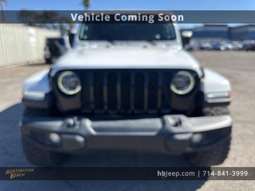 2021 Jeep Gladiator Sport