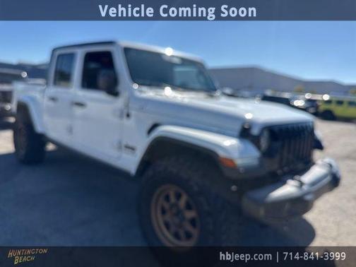 2021 Jeep Gladiator Sport
