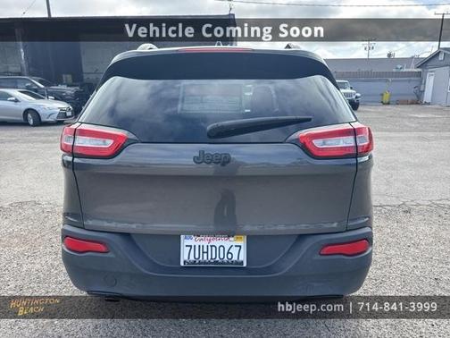 2016 Jeep Cherokee Altitude
