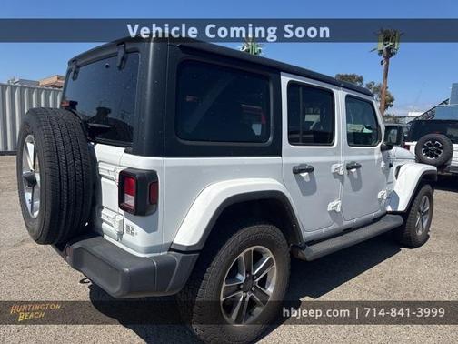 2022 Jeep Wrangler Unlimited Sahara