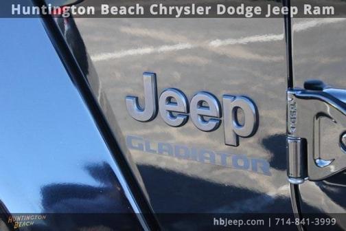 2021 Jeep Gladiator Sport