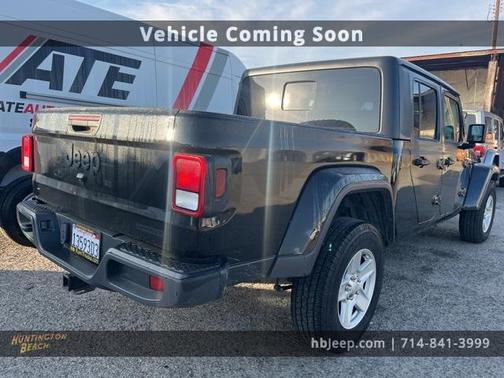 2021 Jeep Gladiator Sport