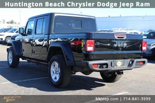 2021 Jeep Gladiator Sport