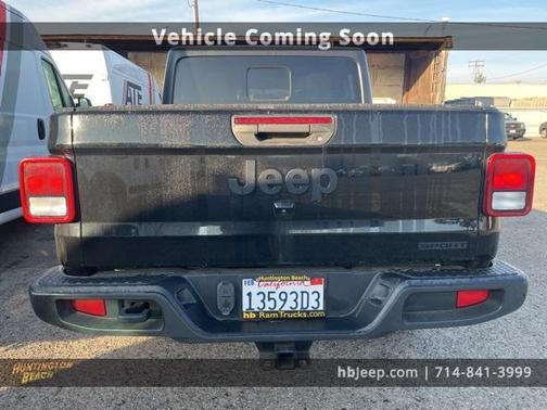 2021 Jeep Gladiator Sport