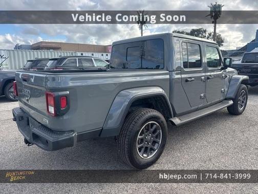 2022 Jeep Gladiator Overland